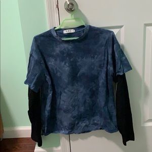 A long sleeved shirt